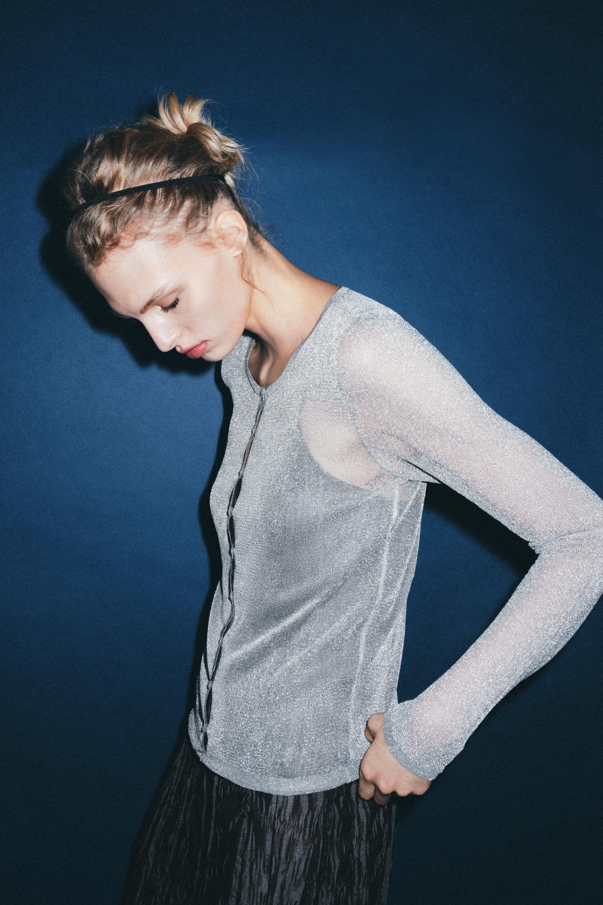 METALLIC THREAD KNIT CARDIGAN